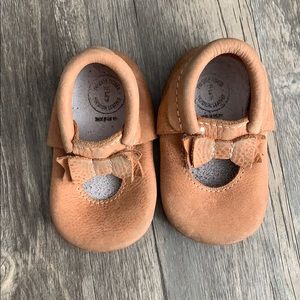 Freshly picked Zion ballet flat bow mini sole moc